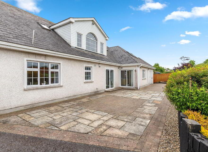 Emerson Lodge, Harlinstown, Slane, C15DP20