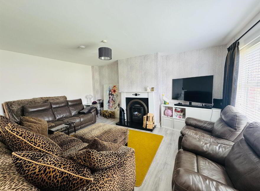 251 Ivy Mead, Waterside, Derry / Londonderry, BT47 3WZ