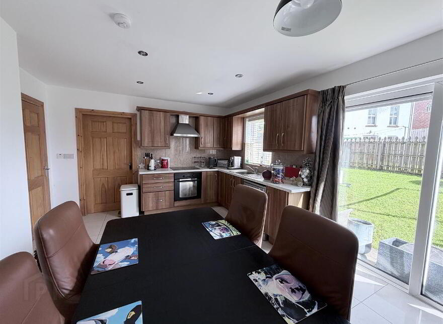251 Ivy Mead, Waterside, Derry / Londonderry, BT47 3WZ