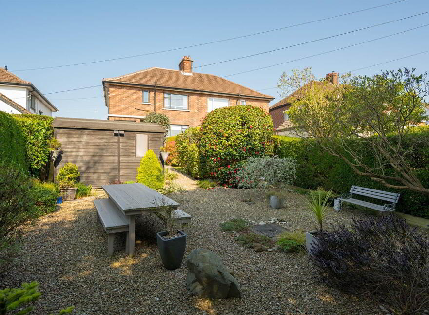 27 Woodland Park, Lambeg, Lisburn, BT27 4PE