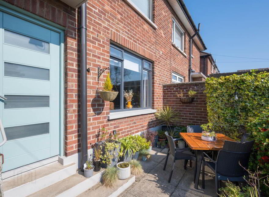 27 Woodland Park, Lambeg, Lisburn, BT27 4PE