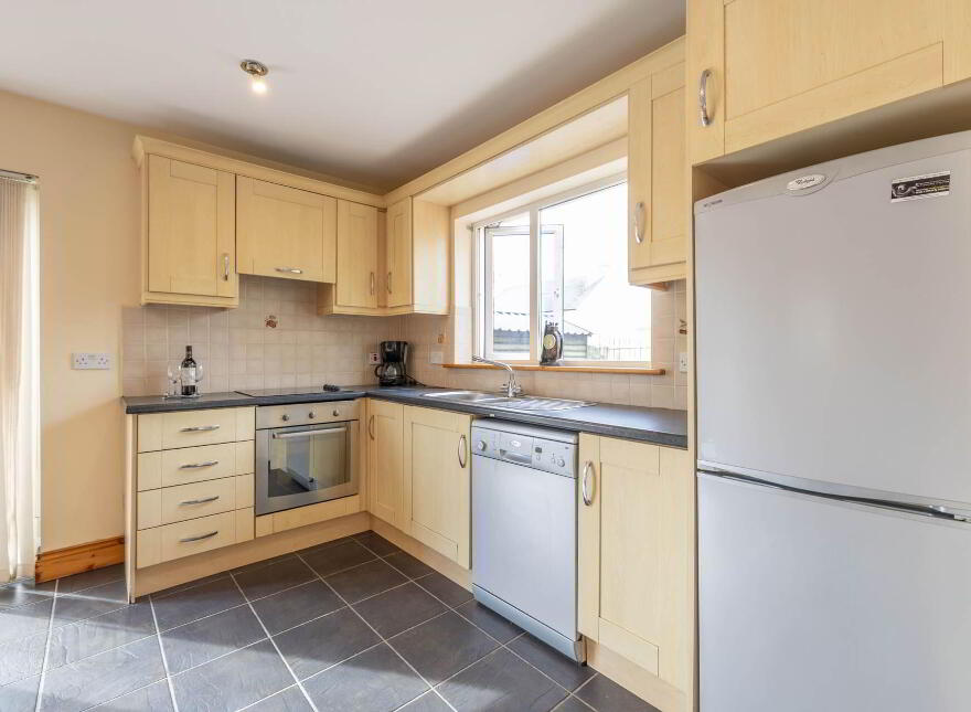 5 Cluain Álainn, Carrigallen, H12XY40