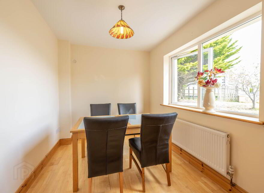 5 Cluain Álainn, Carrigallen, H12XY40