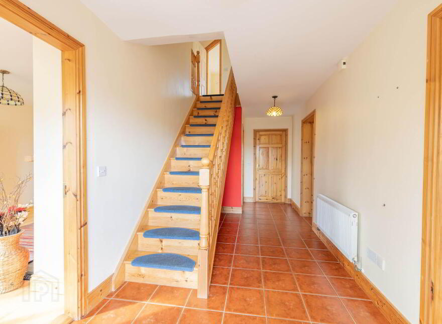 5 Cluain Álainn, Carrigallen, H12XY40
