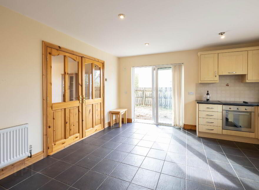 5 Cluain Álainn, Carrigallen, H12XY40