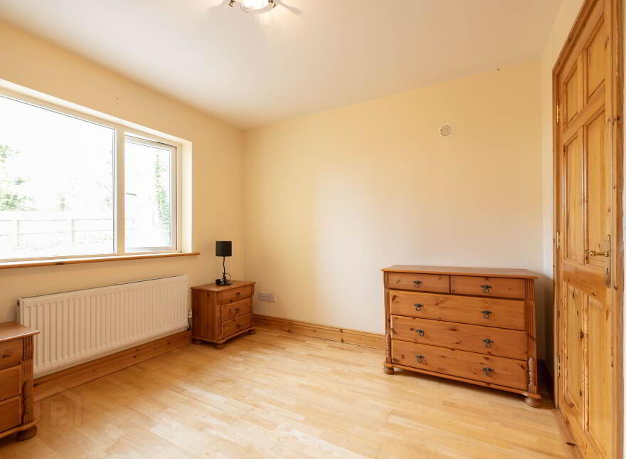 5 Cluain Álainn, Carrigallen, H12XY40