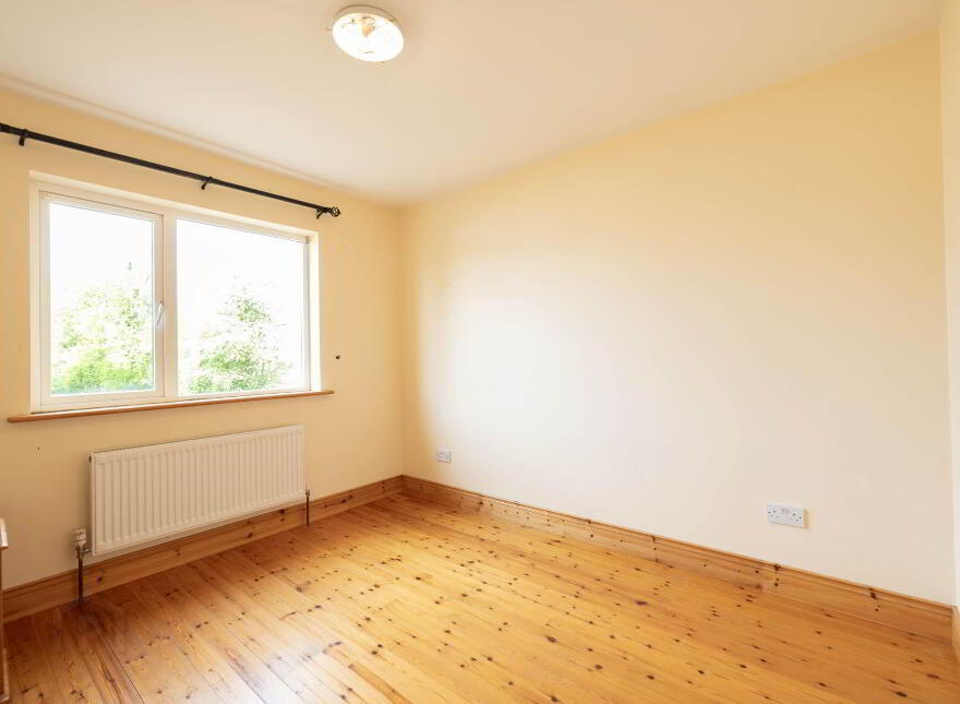 5 Cluain Álainn, Carrigallen, H12XY40