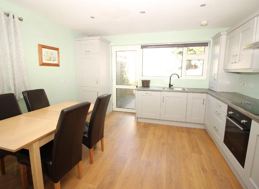 15 Monaville Close, Lisburn, BT28 2DG