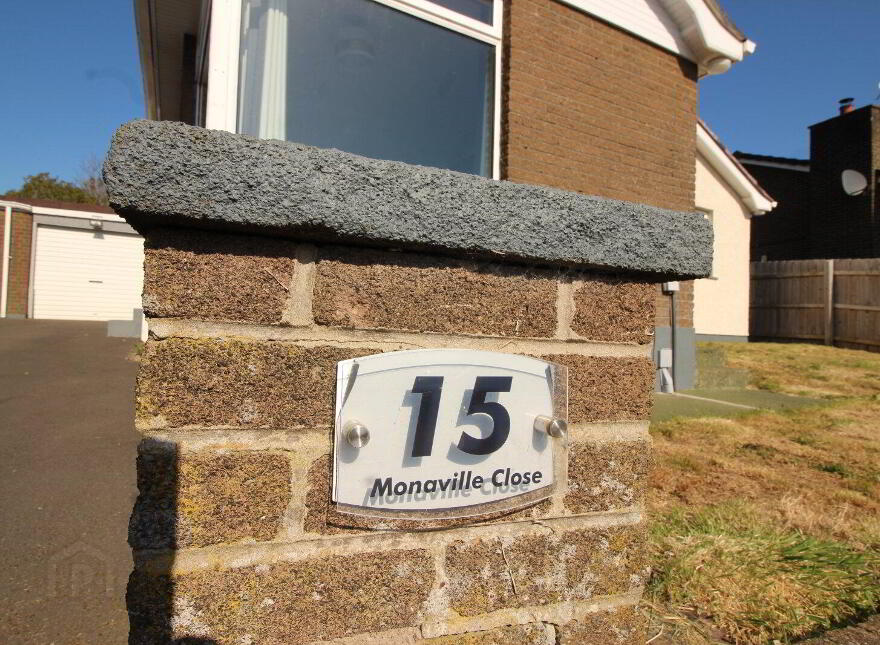 15 Monaville Close, Lisburn, BT28 2DG