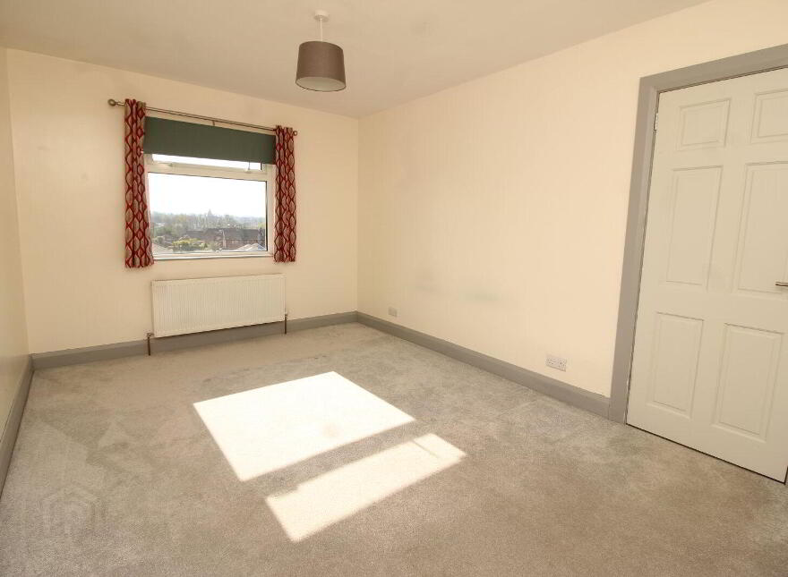 15 Monaville Close, Lisburn, BT28 2DG
