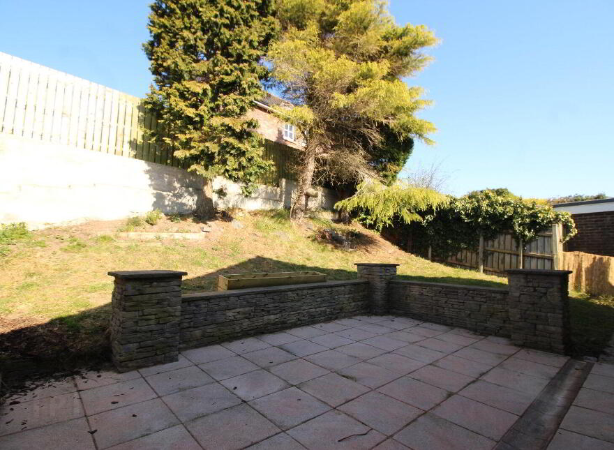 15 Monaville Close, Lisburn, BT28 2DG