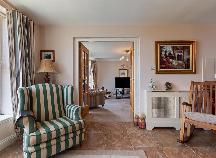 Apt 8, Warren Manor, Warren Road, Donaghadee, BT21 0QT