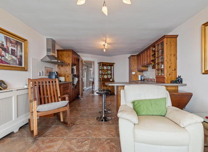 Apt 8, Warren Manor, Warren Road, Donaghadee, BT21 0QT