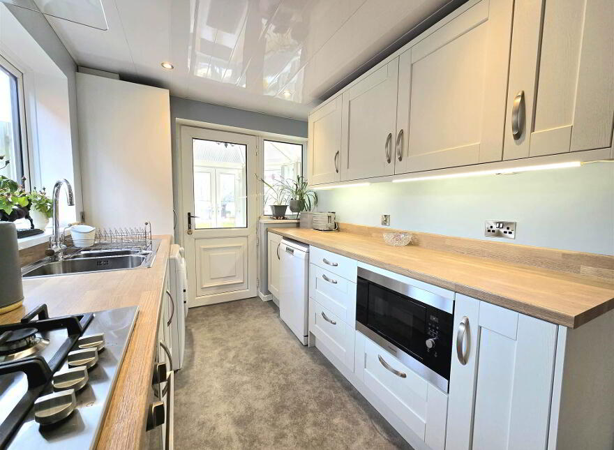26 Fulmar Avenue, Lisburn, BT28 3HS