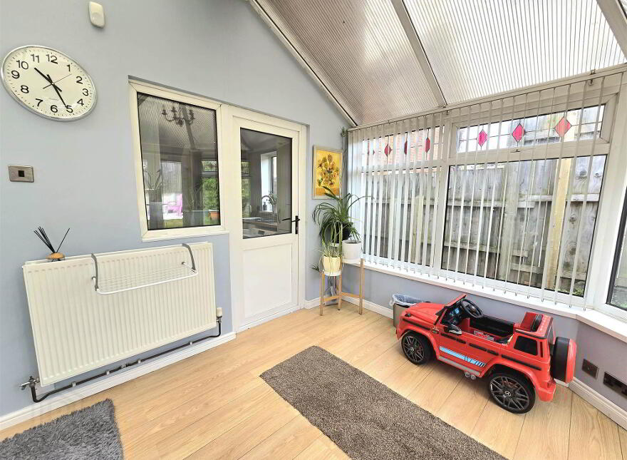 26 Fulmar Avenue, Lisburn, BT28 3HS