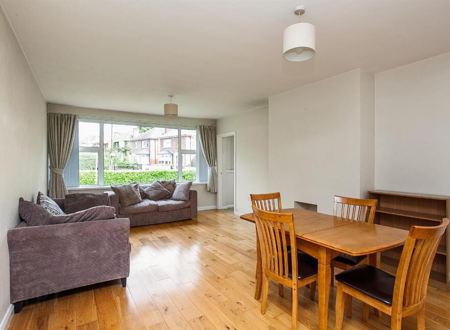 Apt 1, 107 Marlborough Park South, Belfast, BT9 6HT