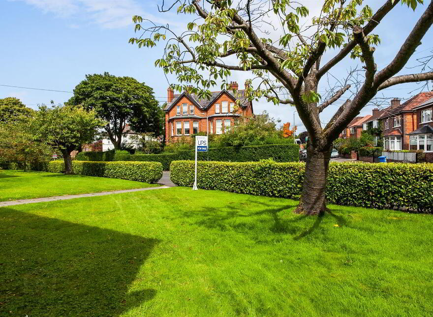 Apt 1, 107 Marlborough Park South, Belfast, BT9 6HT