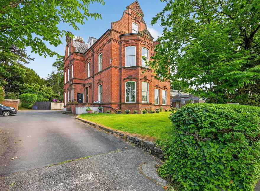 5A, 6 Randal Park, Belfast, BT9 6JJ