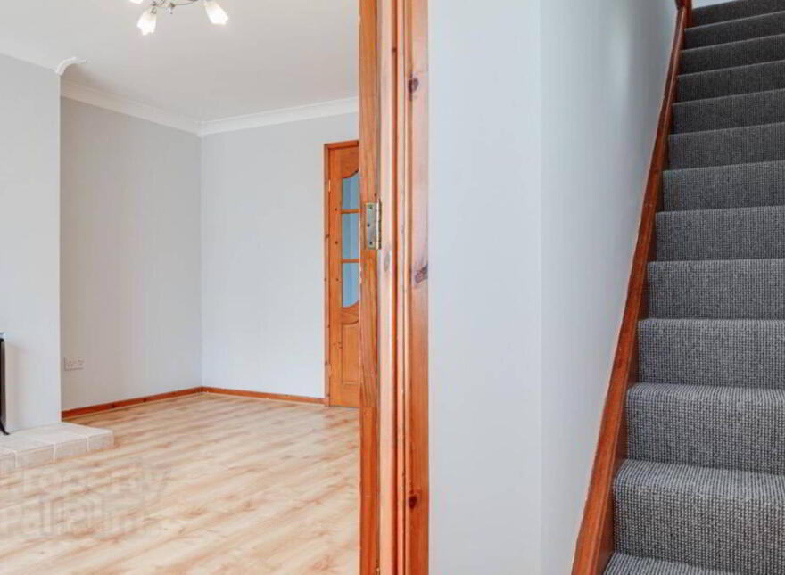 36 Meadowvale Crescent, Bangor, BT19 1HX