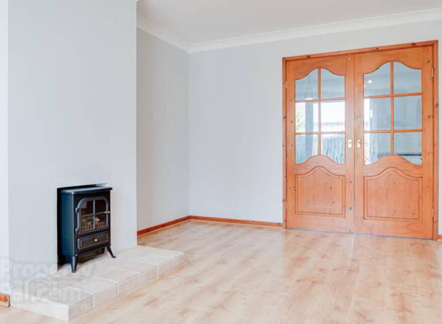36 Meadowvale Crescent, Bangor, BT19 1HX