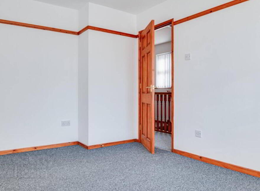 36 Meadowvale Crescent, Bangor, BT19 1HX