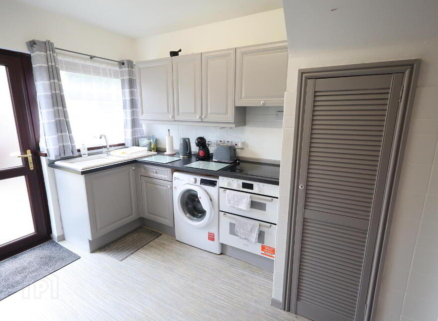 67 Knockleigh Drive, Greenisland, Carrickfergus, BT38 8UY