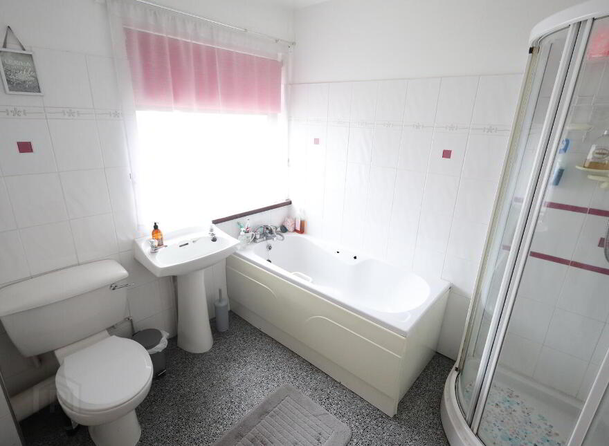 67 Knockleigh Drive, Greenisland, Carrickfergus, BT38 8UY