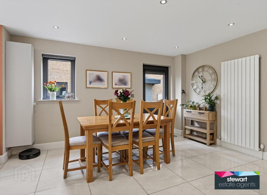5 Moira Gate, Lurgan Road, Moira, BT67 0XZ