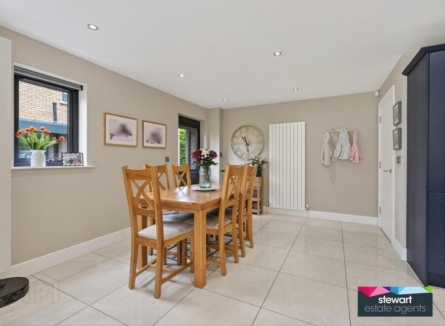 5 Moira Gate, Lurgan Road, Moira, BT67 0XZ