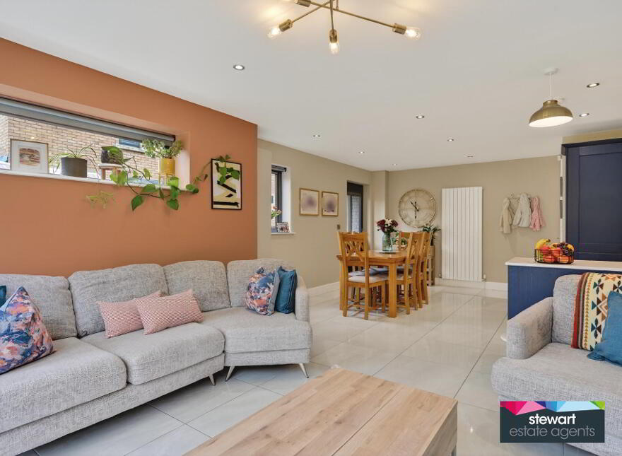 5 Moira Gate, Lurgan Road, Moira, BT67 0XZ