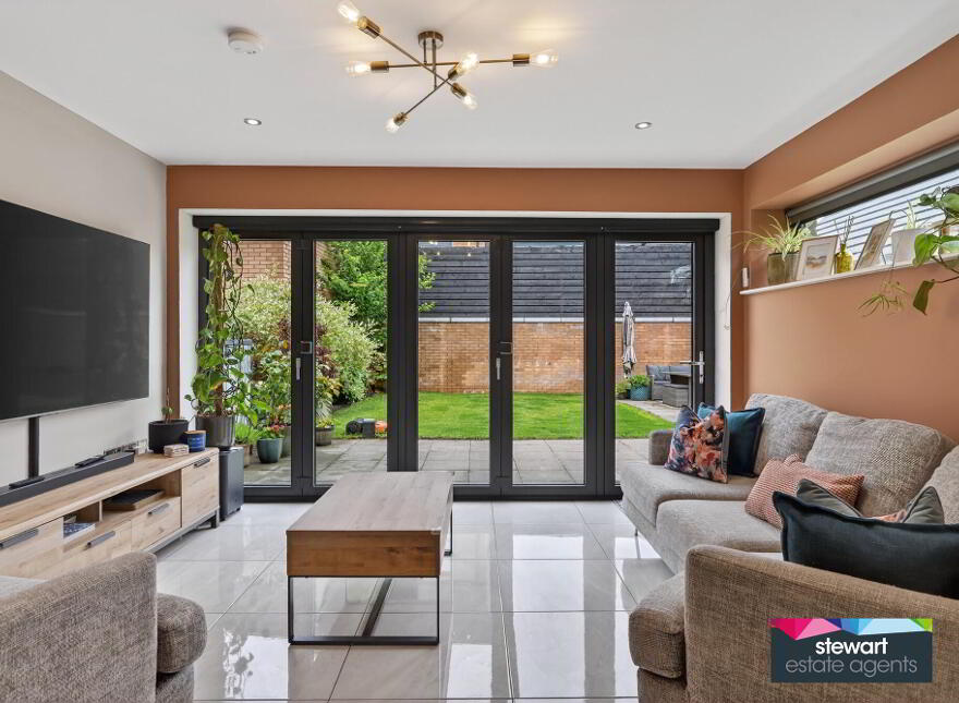 5 Moira Gate, Lurgan Road, Moira, BT67 0XZ