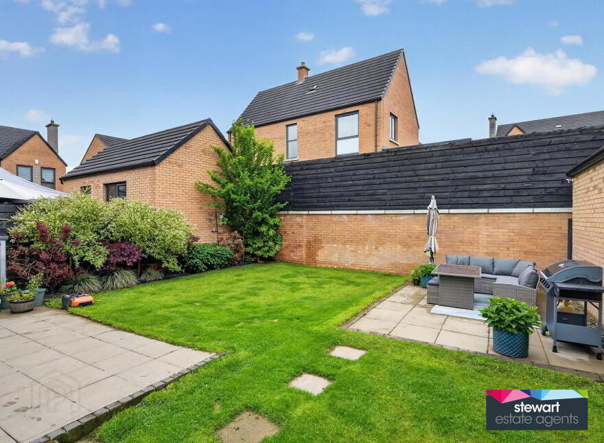 5 Moira Gate, Lurgan Road, Moira, BT67 0XZ