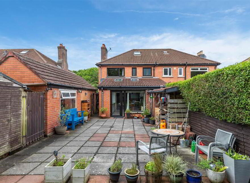 44 Gilnahirk Park, Belfast, BT5 7DY