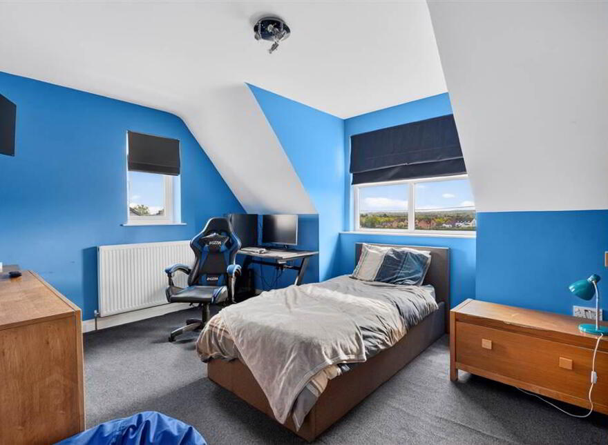 Broughmore, 270B Moira Road, Lisburn, BT28 2TU