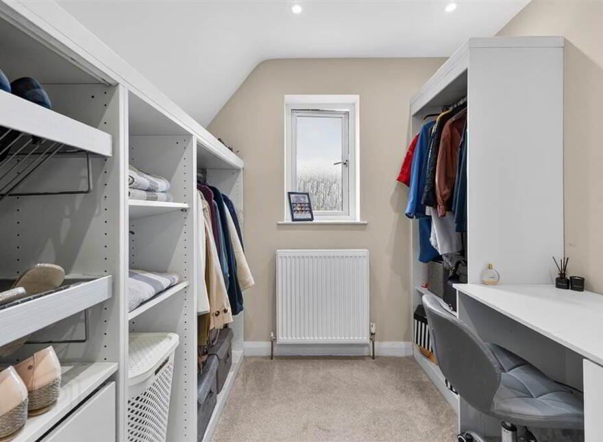Broughmore, 270B Moira Road, Lisburn, BT28 2TU
