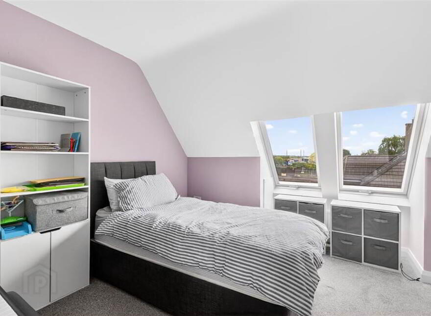 Broughmore, 270B Moira Road, Lisburn, BT28 2TU