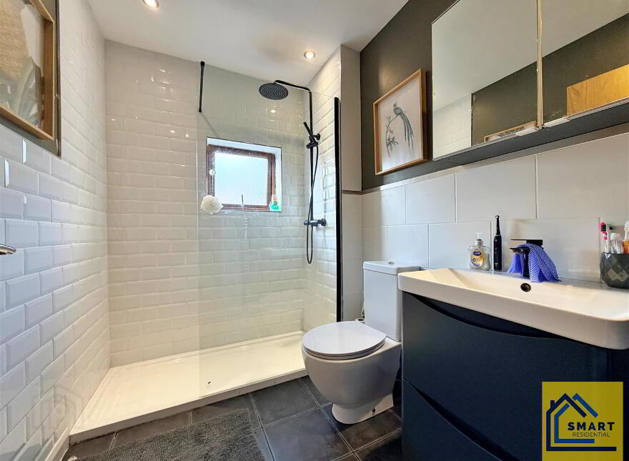 Apt 7 Scotts Gate, 77 Abetta Parade, Belfast, BT5 5LA