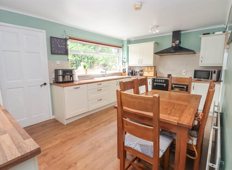 3 Vionville Green, Dundonald, Belfast, BT5 7QE
