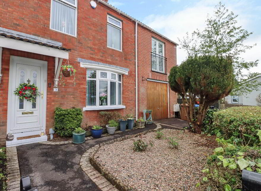3 Vionville Green, Dundonald, Belfast, BT5 7QE