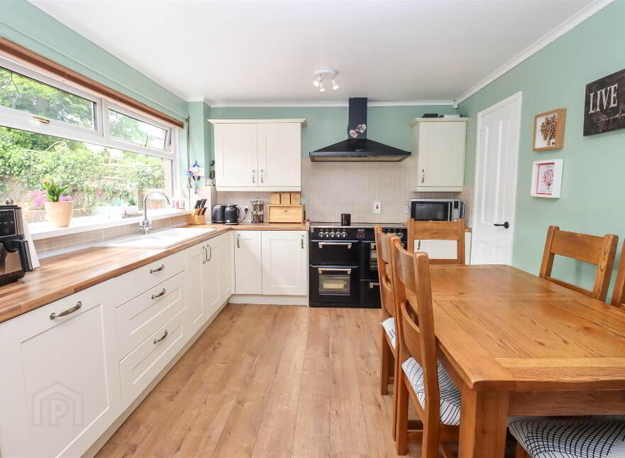 3 Vionville Green, Dundonald, Belfast, BT5 7QE