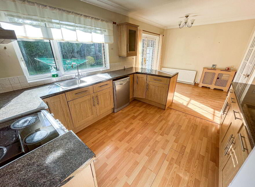 40 Parkland Avenue, Lisburn, BT28 3JP