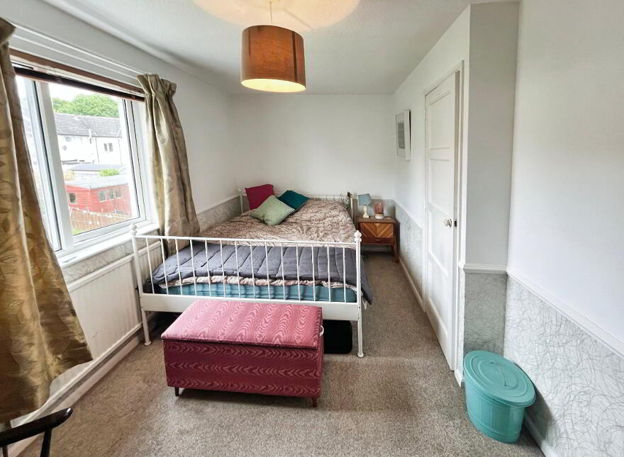 47 Larch Grove, Dunmurry, Belfast, BT17 9QG