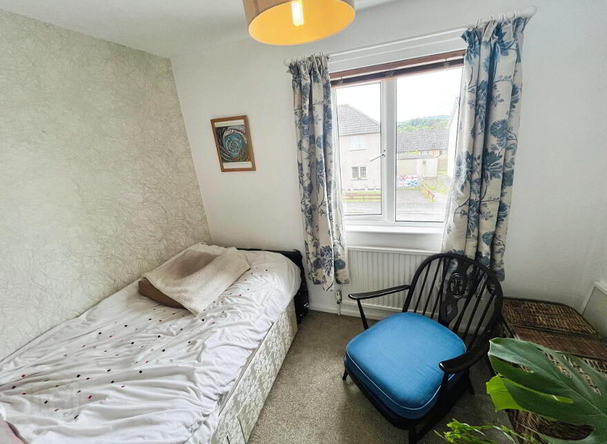 47 Larch Grove, Dunmurry, Belfast, BT17 9QG