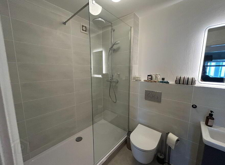 Apartment 38 Block B South Terrace Court, Cork City Centre, T12TP44