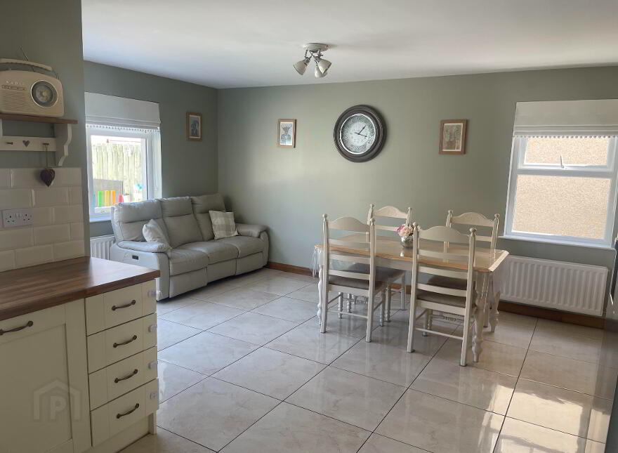 52 Sawhill Park, Annalong, BT34 4GP