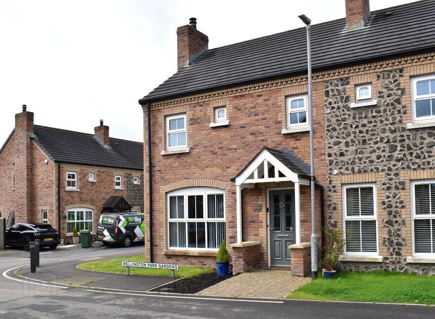 1 Wellington Park Gardens, Maghaberry, BT67 0XU