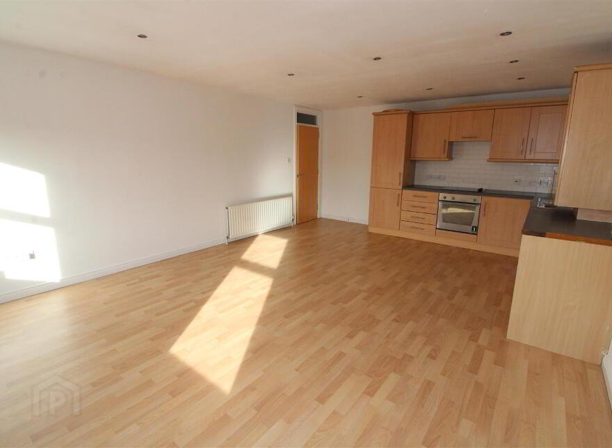 28 Mayfield High Street, Newtownabbey, BT36 7WU