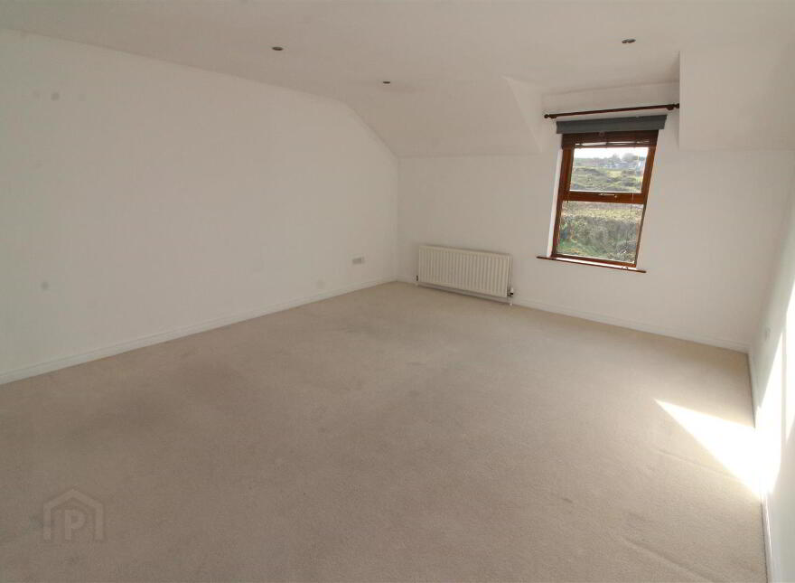 28 Mayfield High Street, Newtownabbey, BT36 7WU