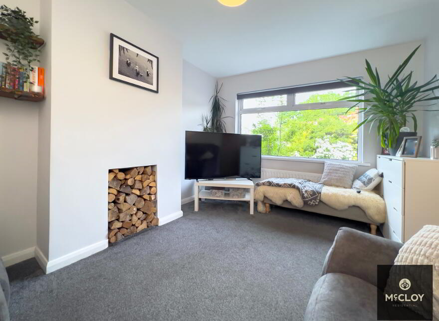 61 Ballygowan Road, Belfast, BT5 7JL