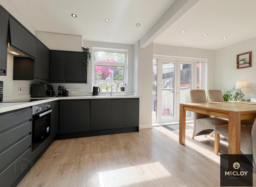 61 Ballygowan Road, Belfast, BT5 7JL